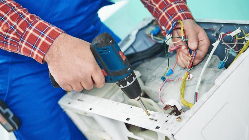 Sakarya Siemens Siemens çamaşır makinesi kart tamiri – Su almama arızası orijinal parça ile giderildi. - Teknik servis örneği